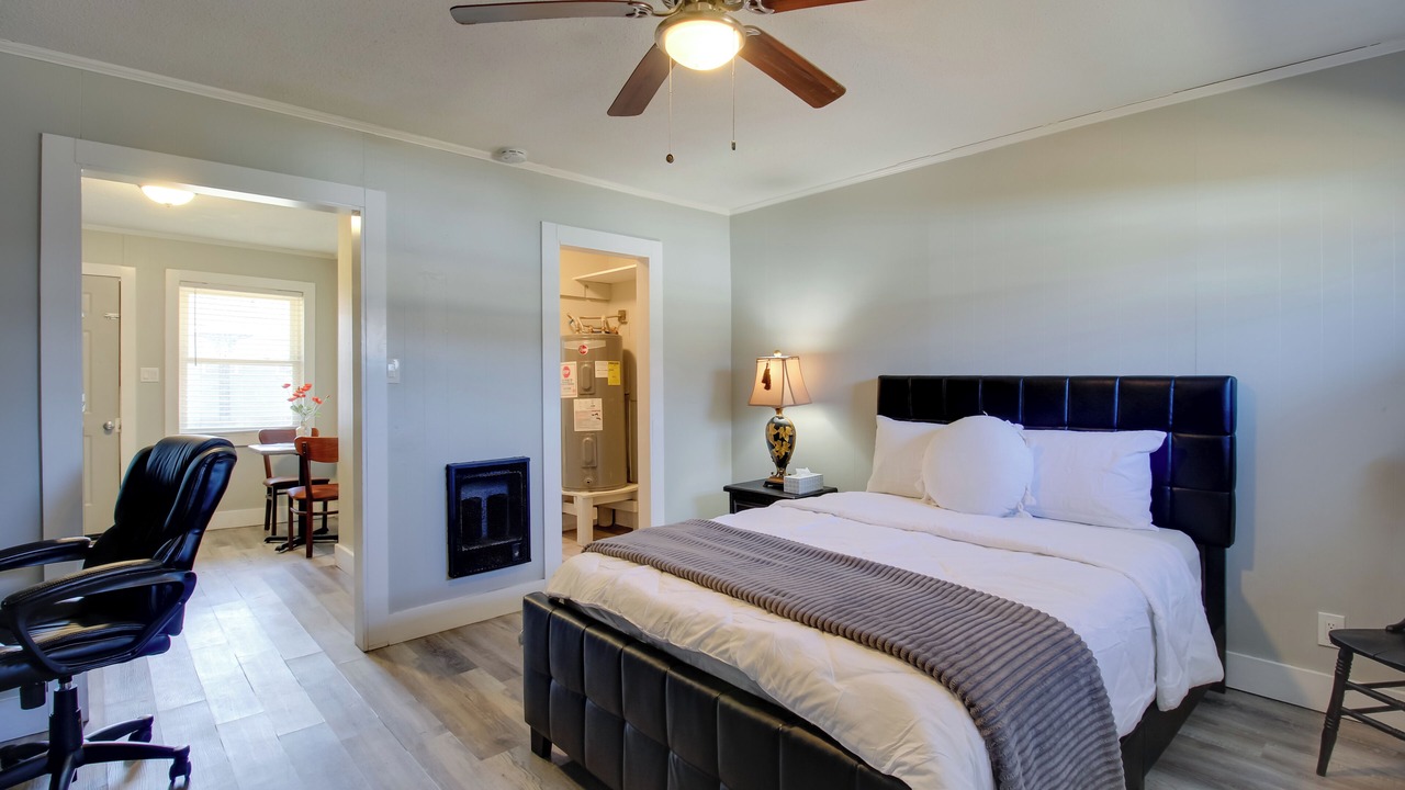 Photo of Bedroom in Huntsville