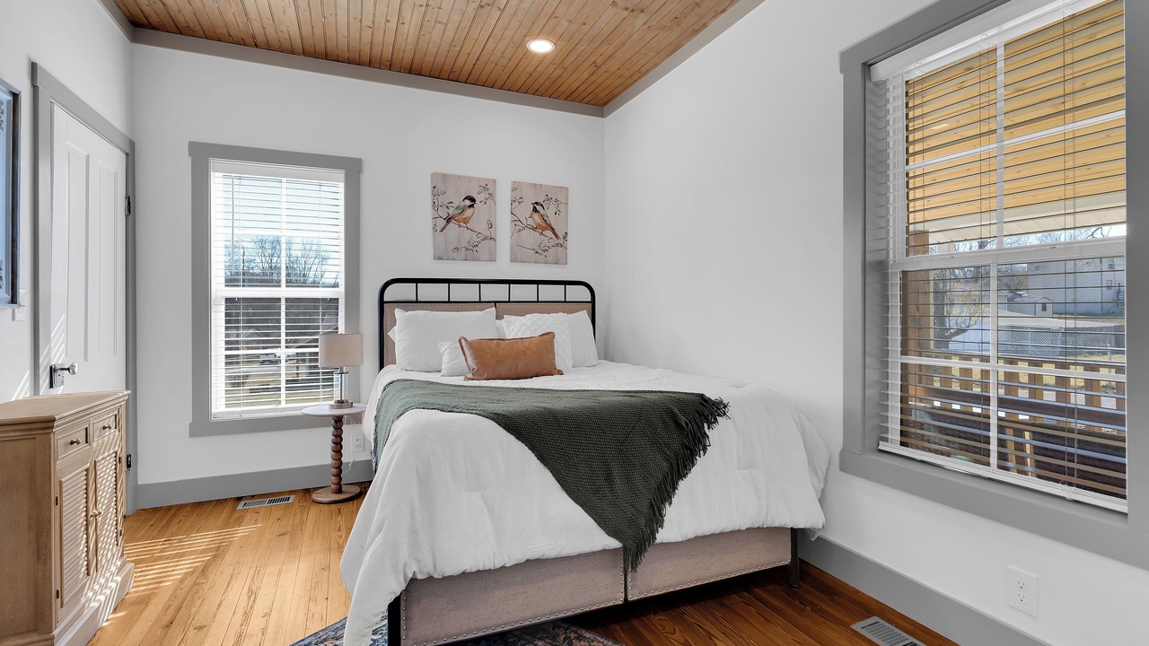 Photo of Bedroom in Lynchburg