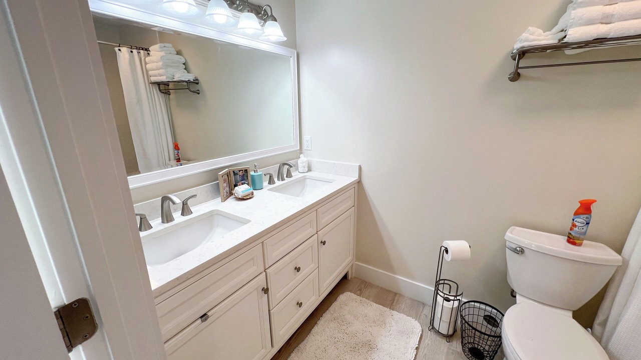 Photo of Bathroom in Tuscaloosa