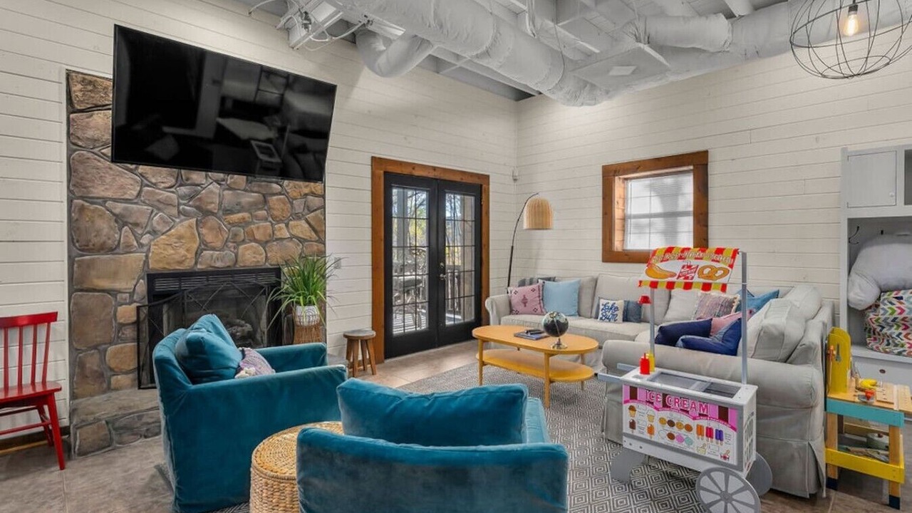 Photo of Livingroom in Houston