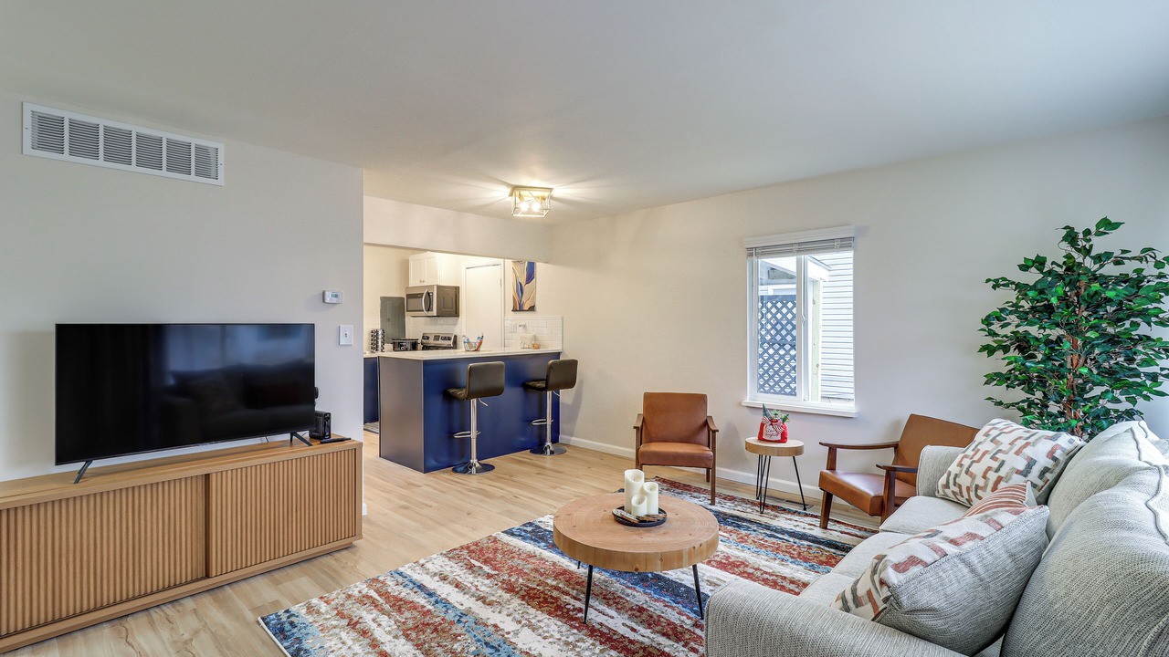 Photo of Livingroom in Oak Park