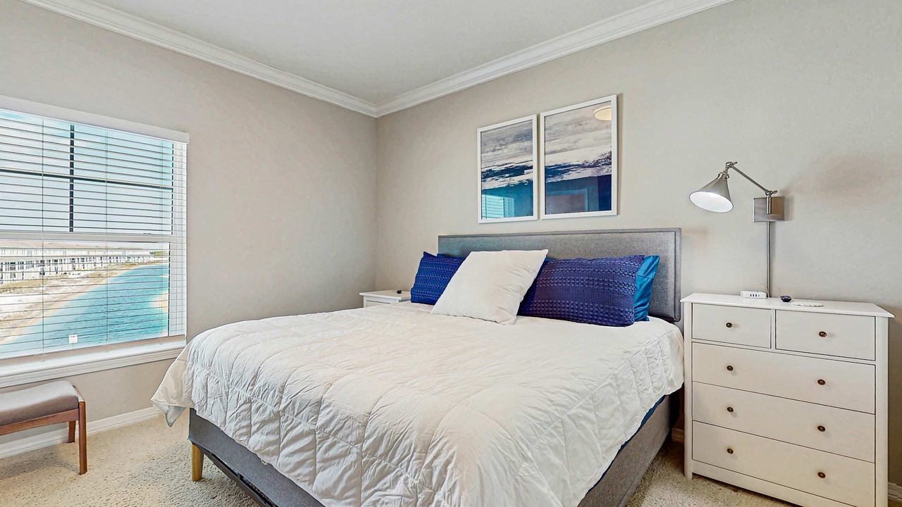 Photo of Bedroom in Ono Island