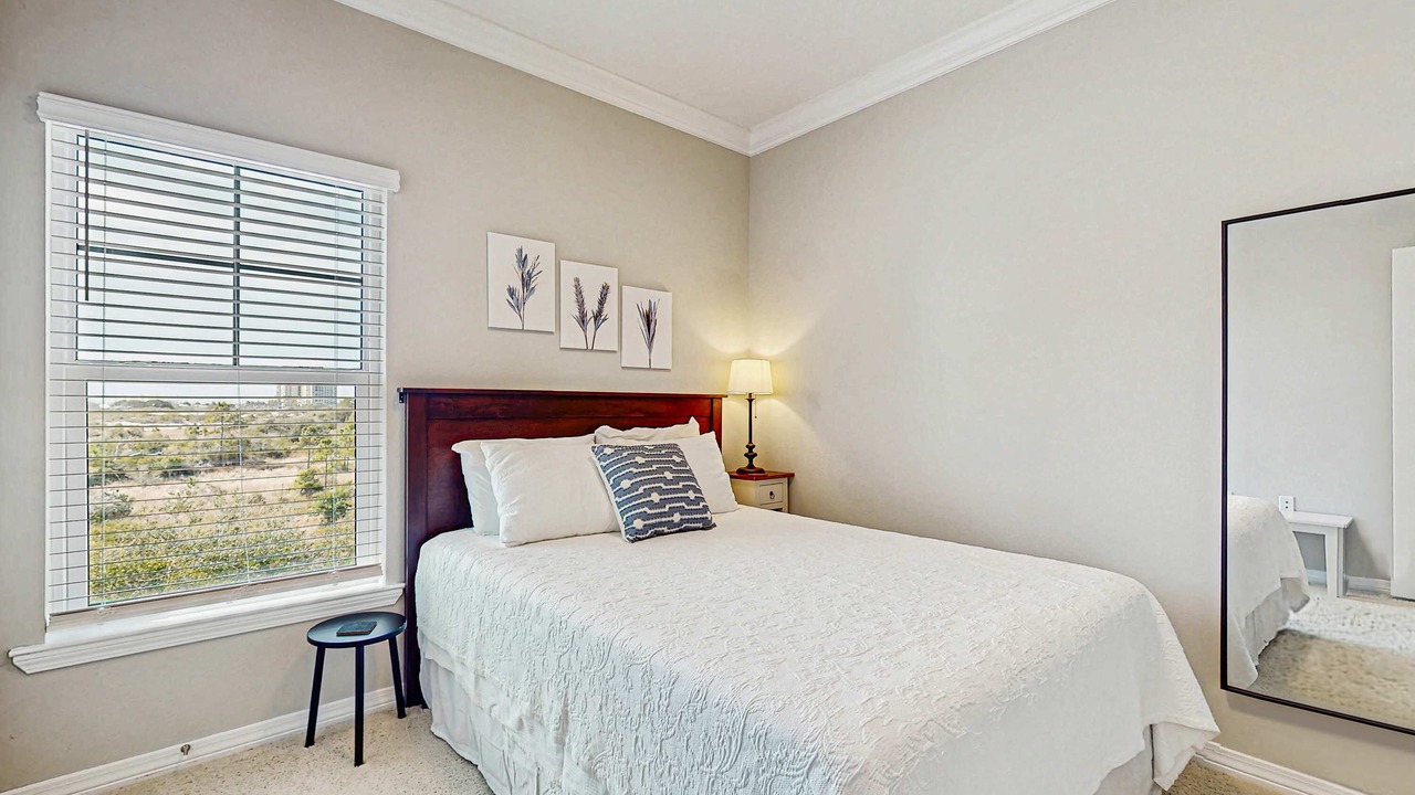 Photo of Bedroom in Ono Island