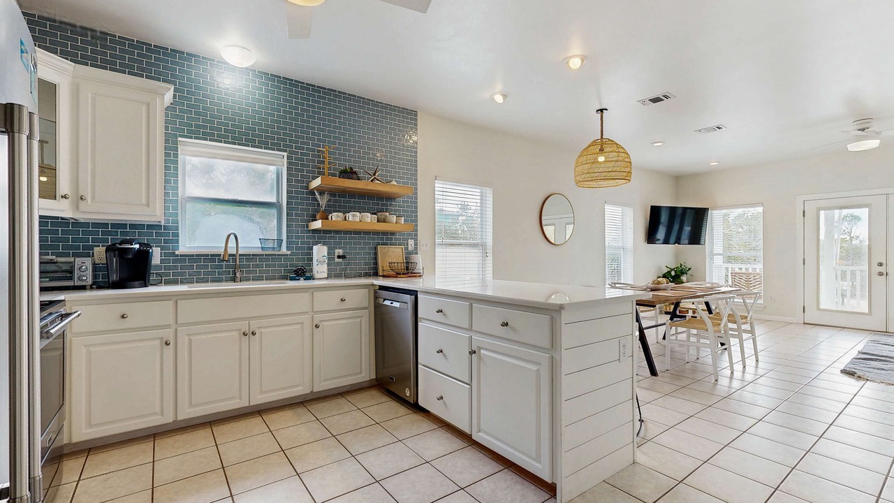 Photo of Kitchen in Surf Side Shores