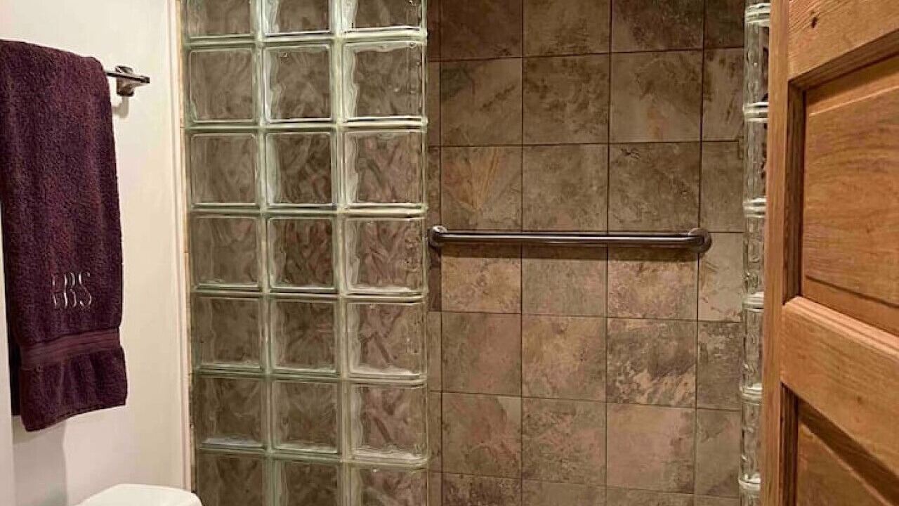 Photo of Bathroom in Clinton