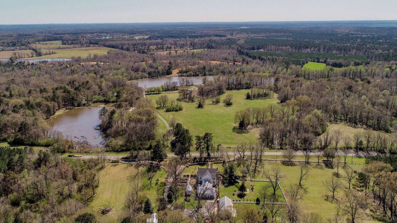 Photo of Outdoor in Clinton