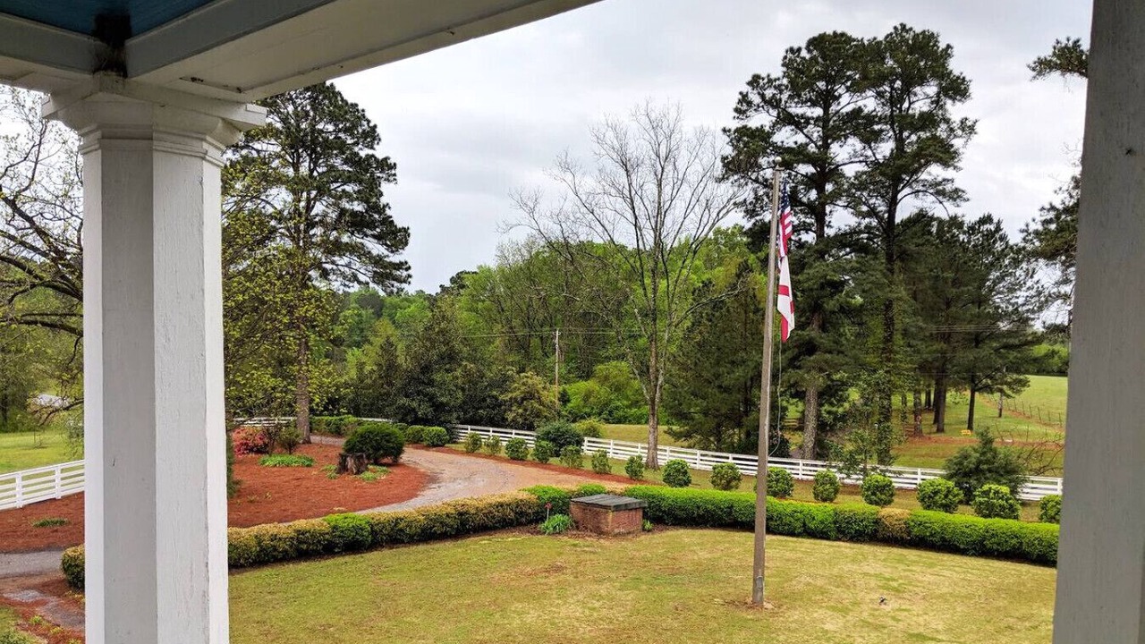Photo of Outdoor in Clinton