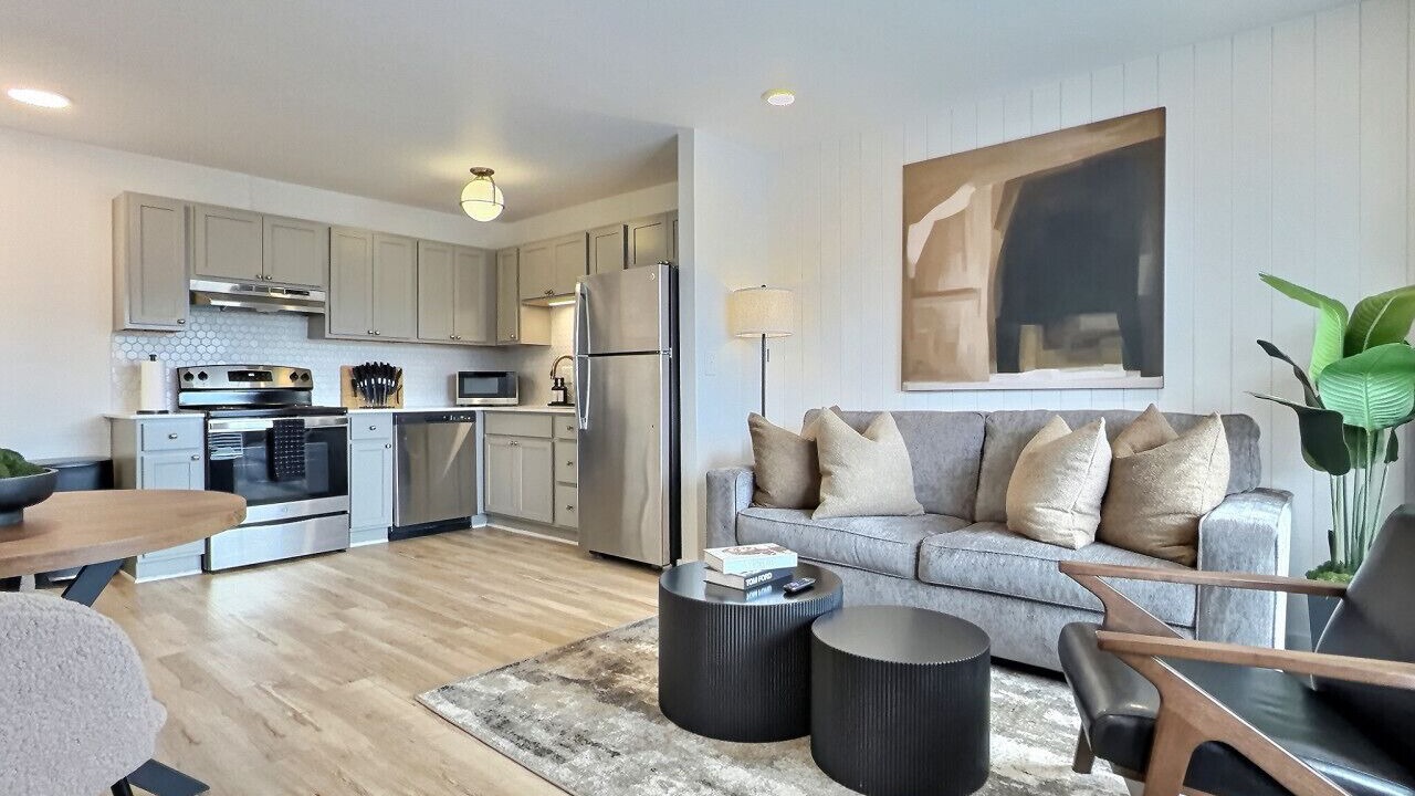 Photo of Livingroom in Crestline Heights