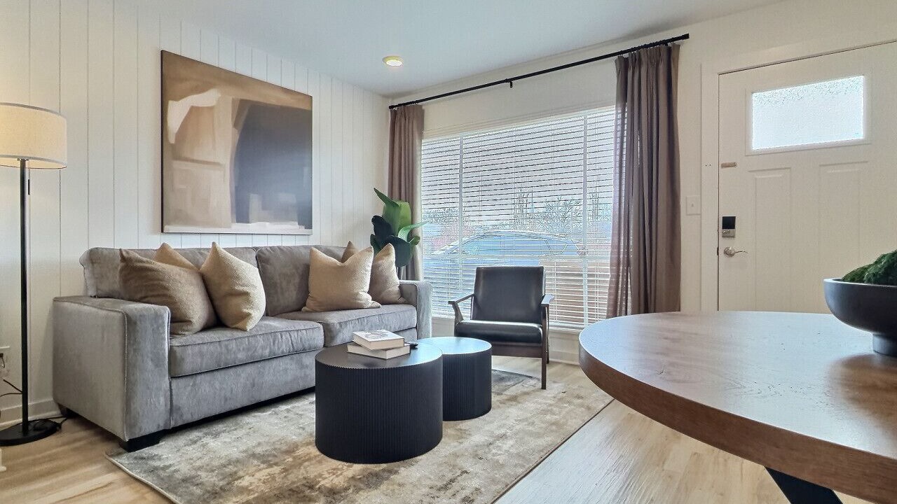 Photo of Livingroom in Crestline Heights