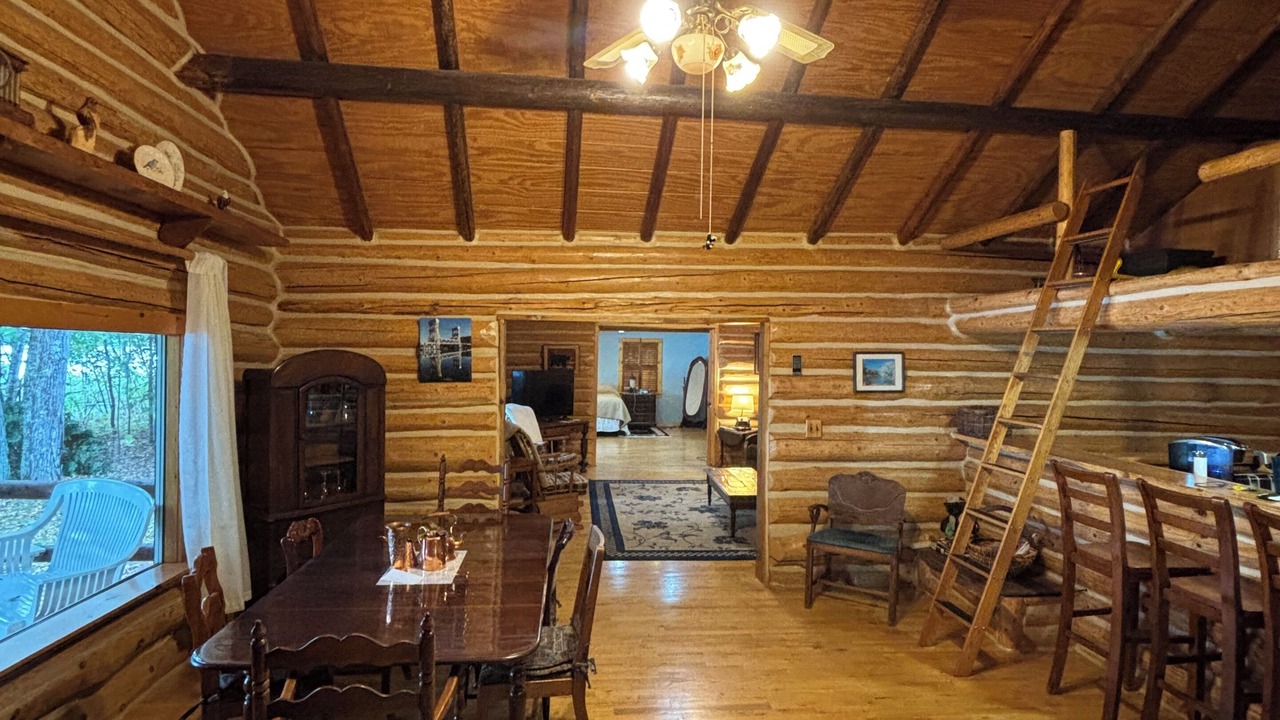 Photo of Others in Houghton