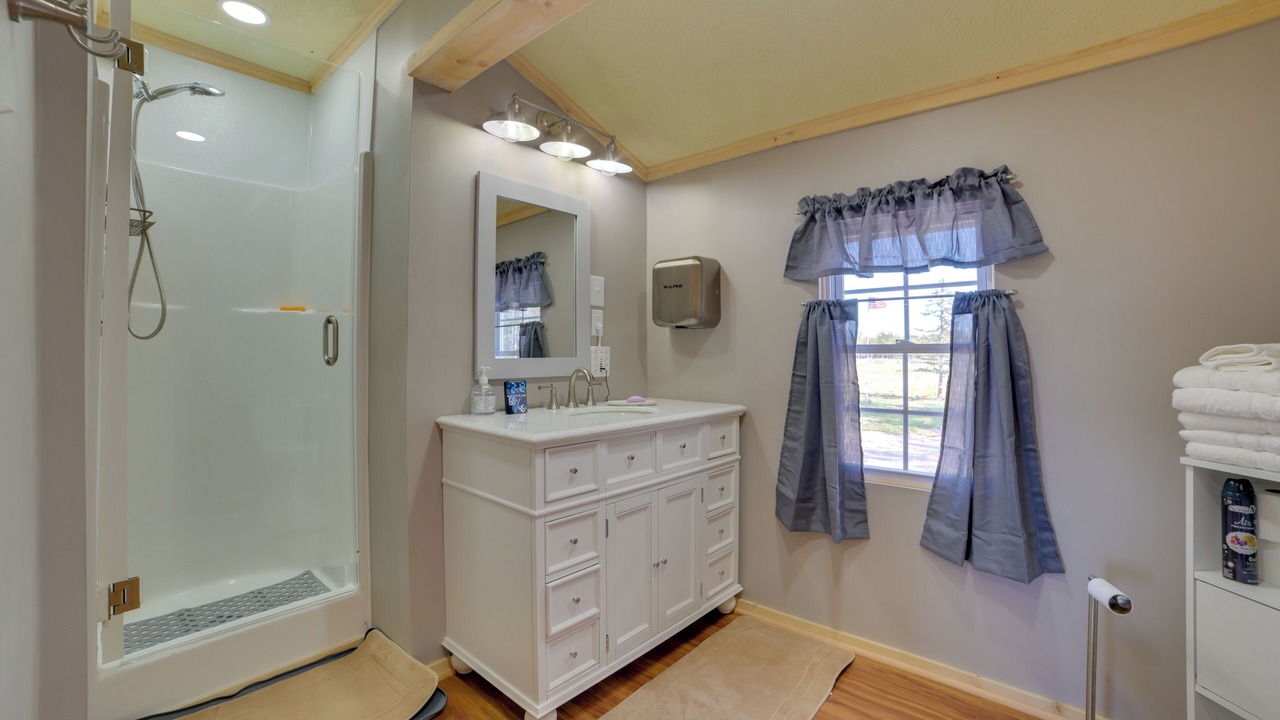 Photo of Bathroom in Rudyard