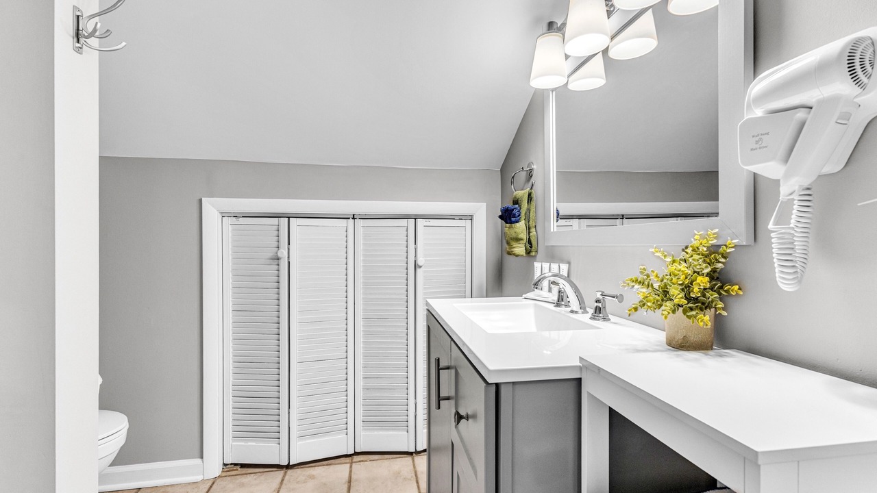 Photo of Bathroom in Jacksons' Gap