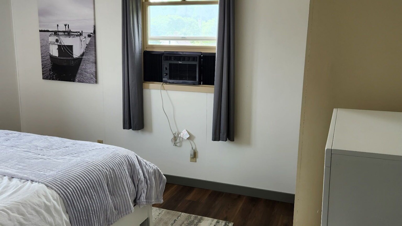 Photo of Bedroom in Houghton