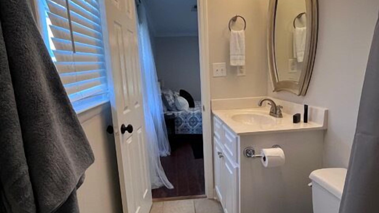 Photo of Bathroom in Muscle Shoals