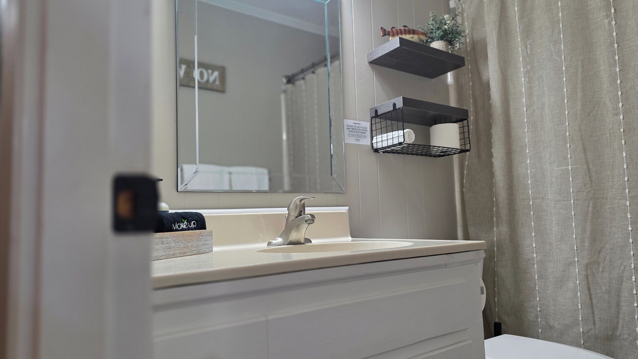 Photo of Bathroom in Abbeville
