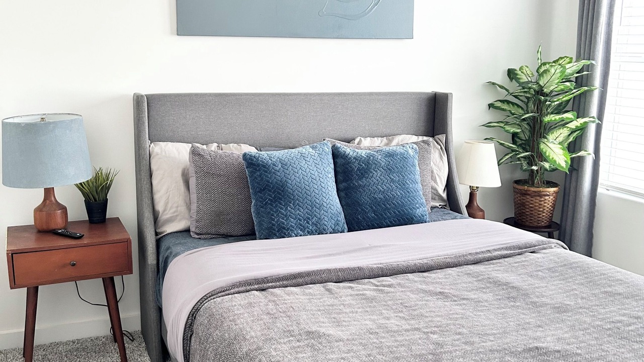 Photo of Bedroom in Normal