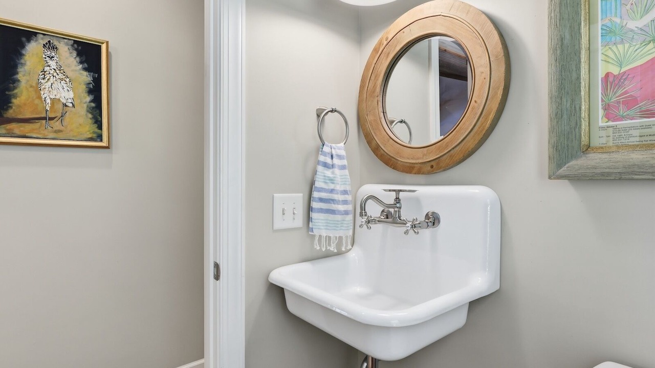 Photo of Bathroom in Pleasure Point