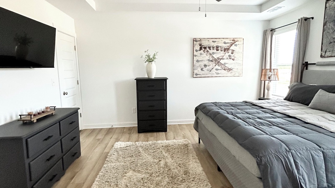 Photo of Bedroom in Normal