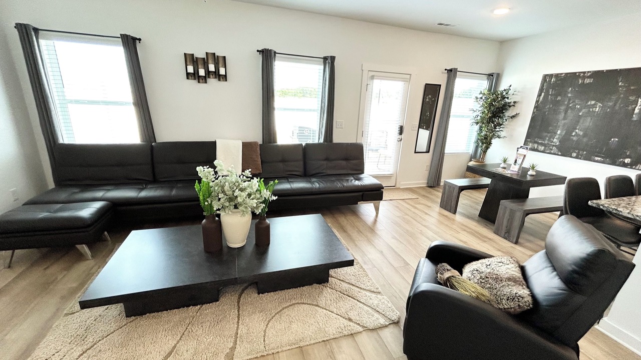 Photo of Livingroom in Normal