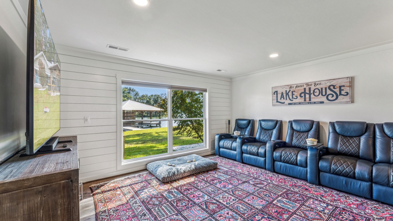 Photo of Livingroom in Shelby
