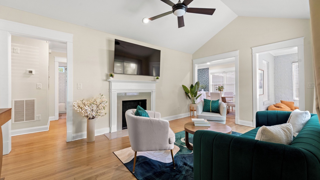 Photo of Livingroom in Westview