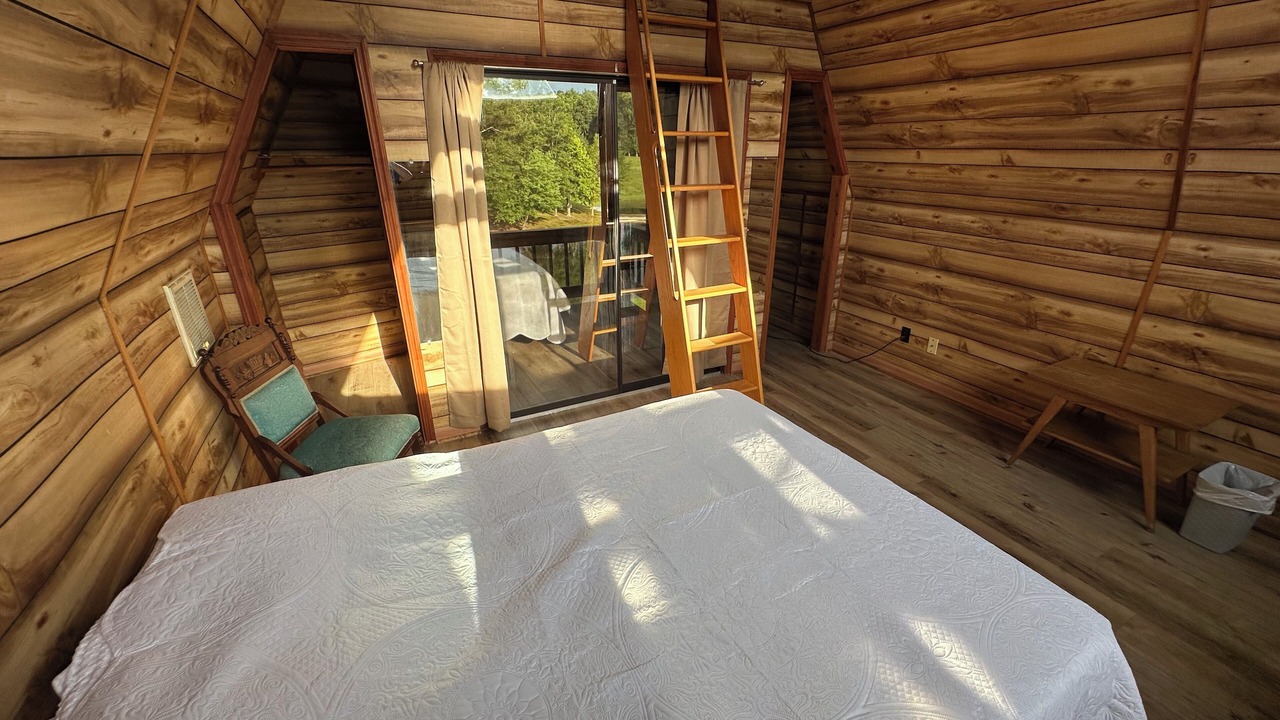 Photo of Bedroom in Boaz