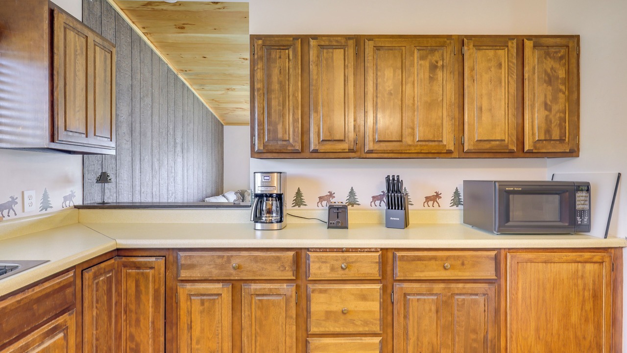 Photo of Kitchen in White Pine