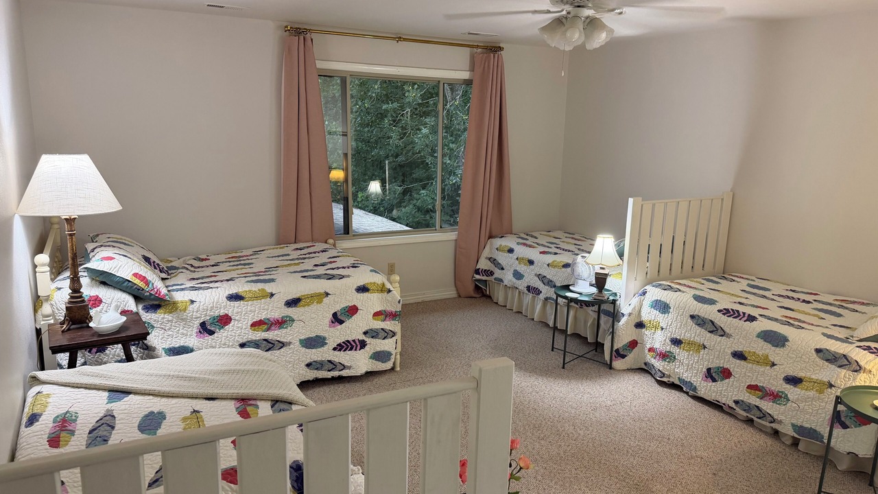 Photo of Bedroom in Crane Hill