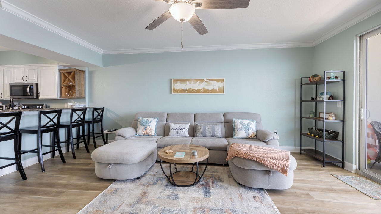 Photo of Livingroom in Ono Island