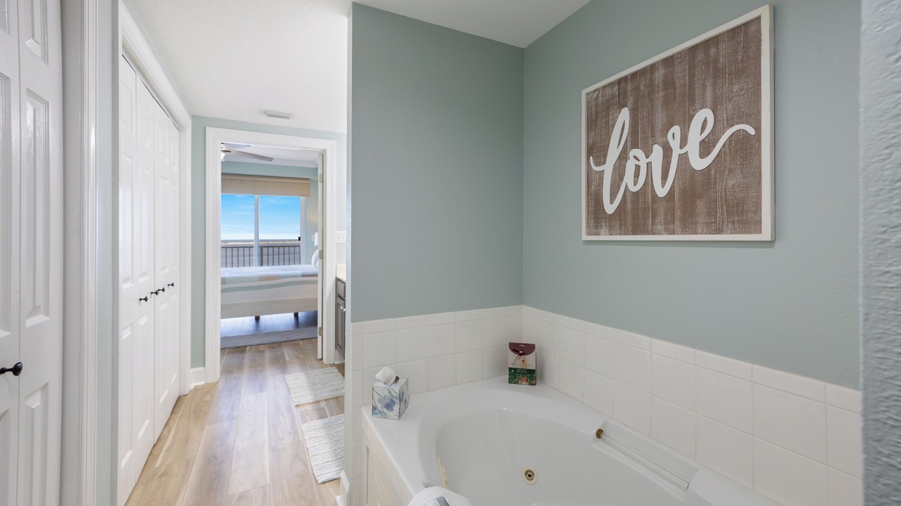 Photo of Bathroom in Ono Island