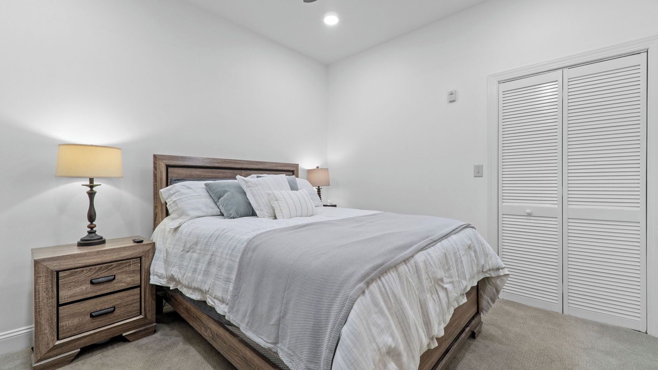 Photo of Bedroom in Tuscaloosa