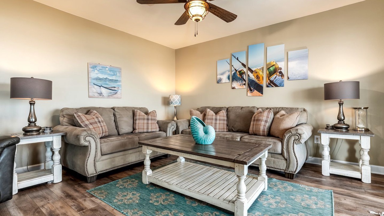Photo of Livingroom in Silver Cay