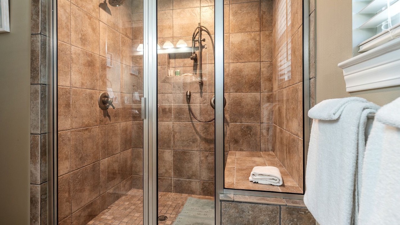 Photo of Bathroom in Silver Cay