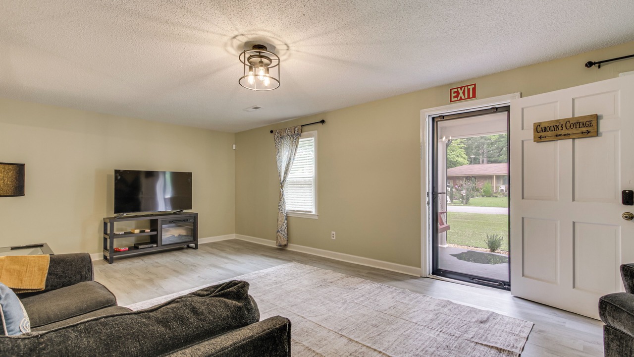 Photo of Livingroom in Decatur