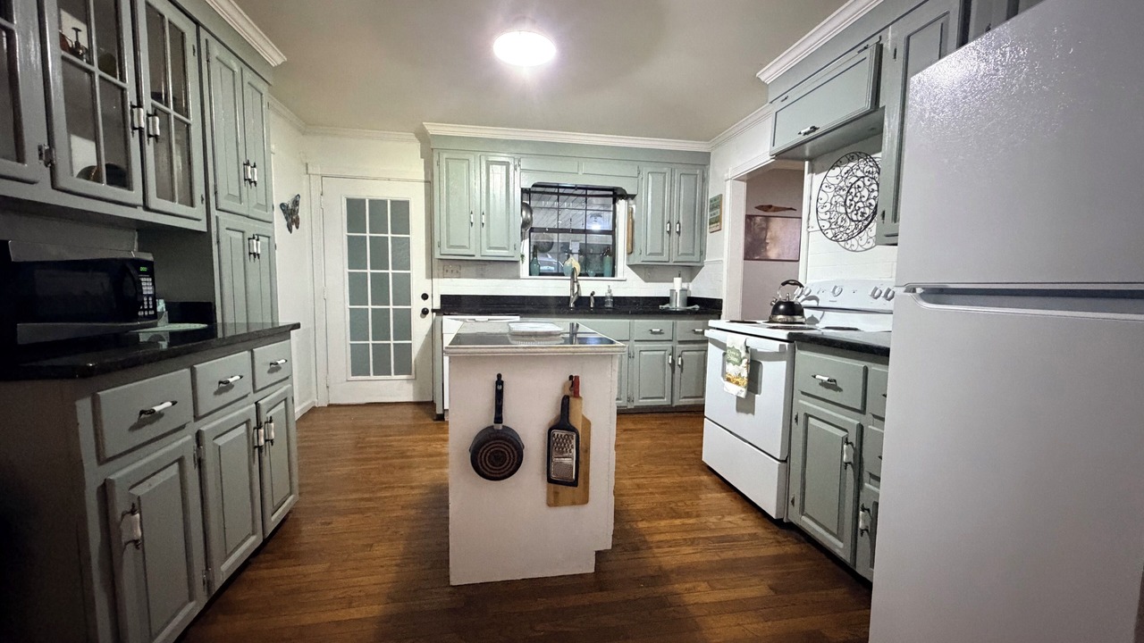 Photo of Kitchen in Russellville