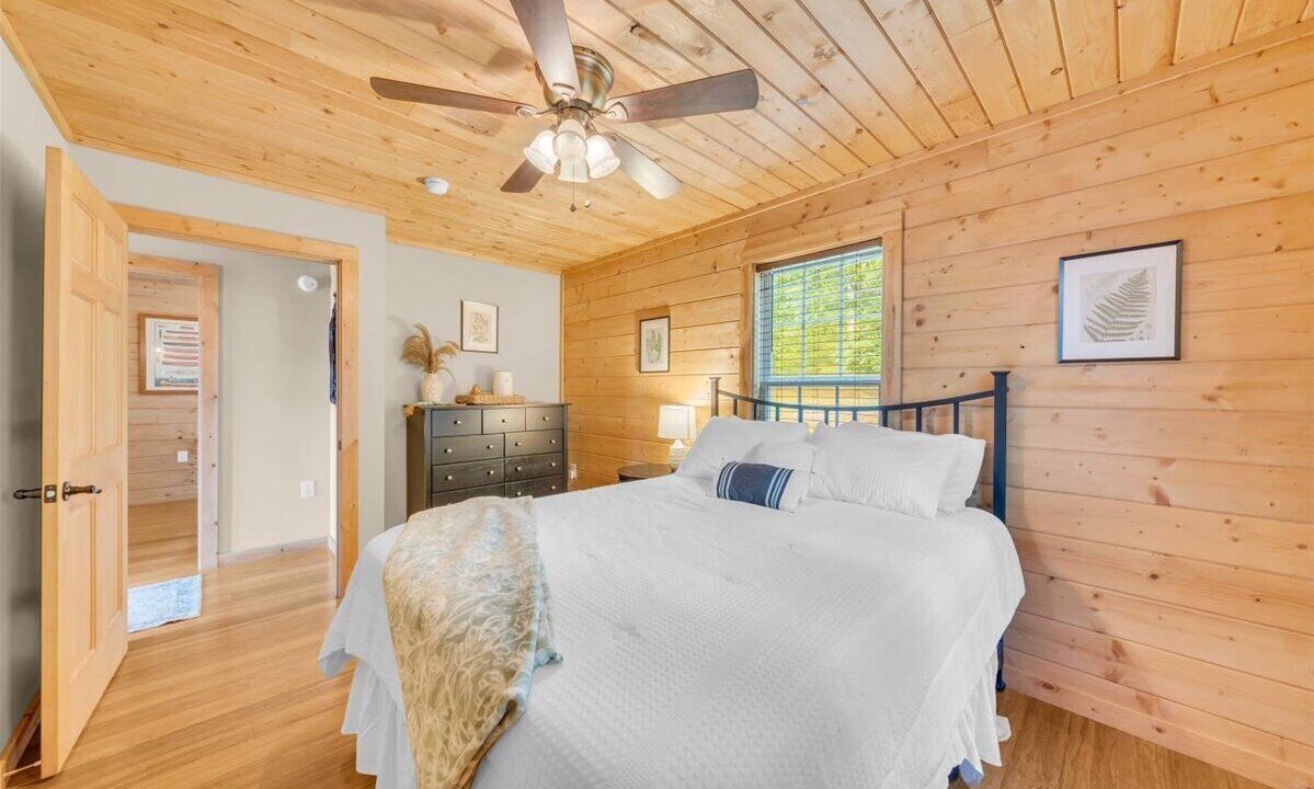 Photo of Bedroom in Monteagle