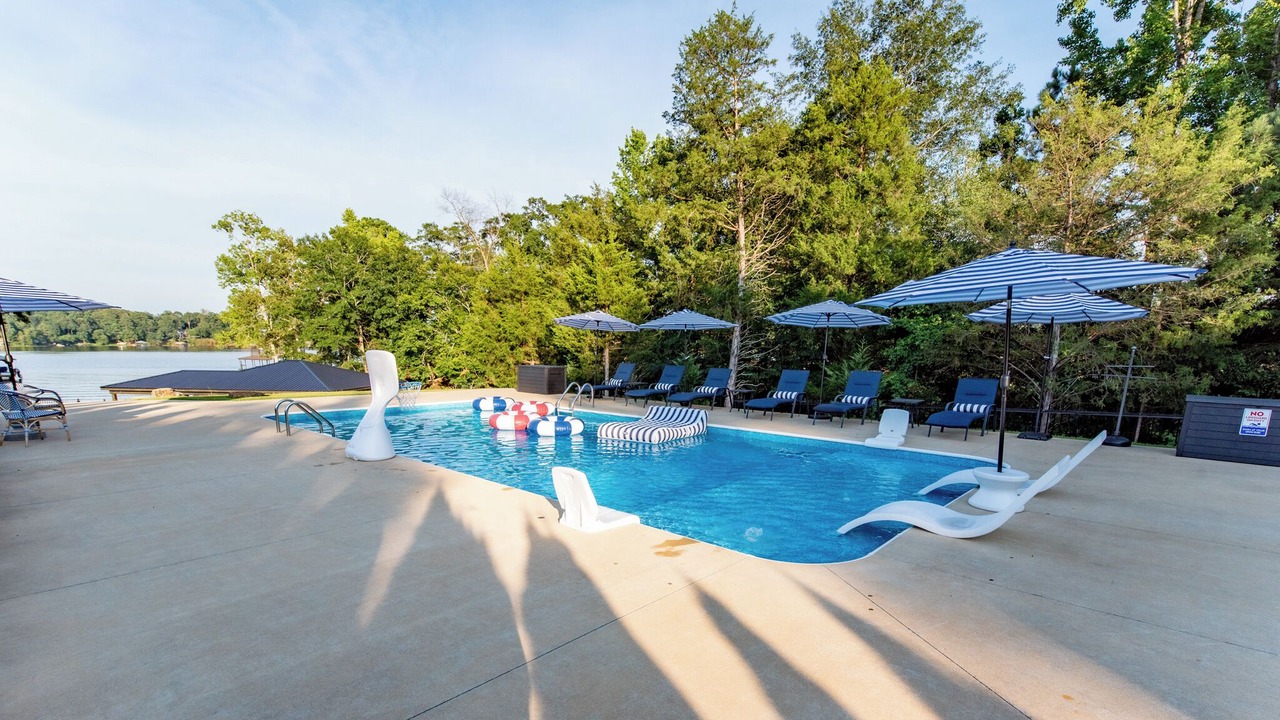 Photo of Outdoor in Northport