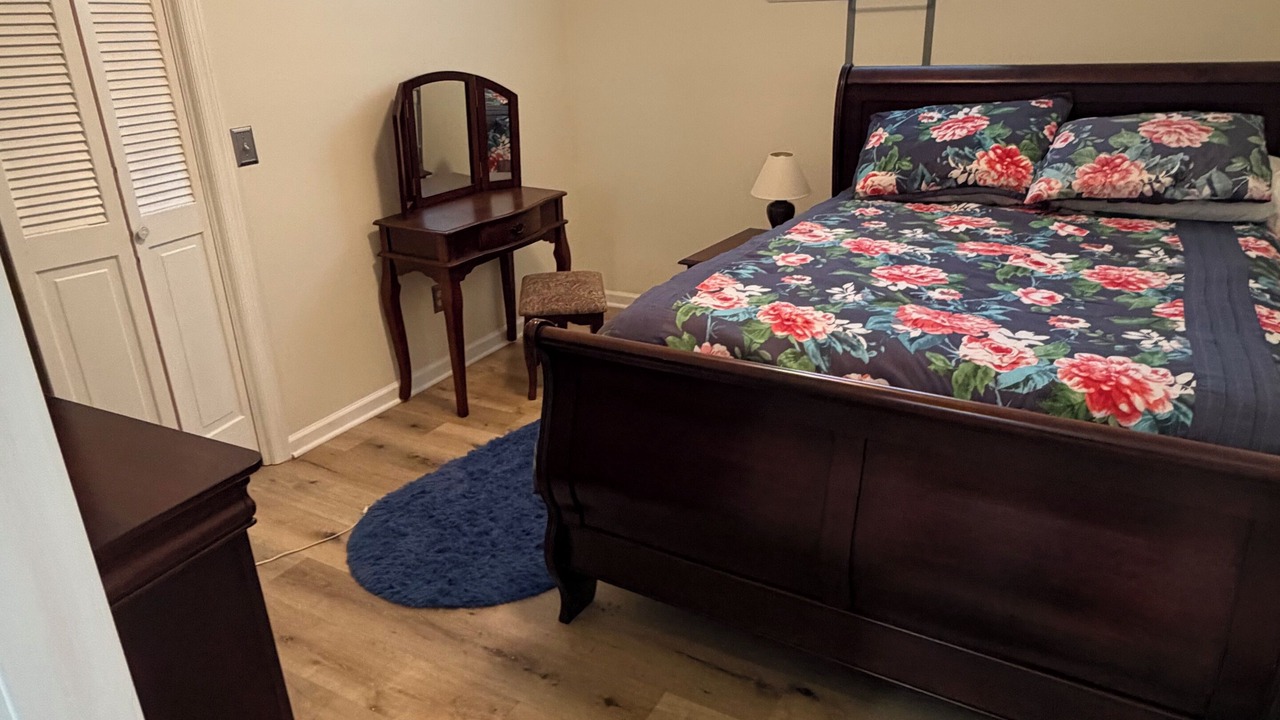 Photo of Bedroom in Harrison