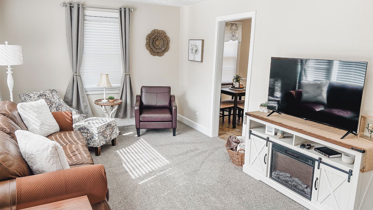Photo of Livingroom in Weaver