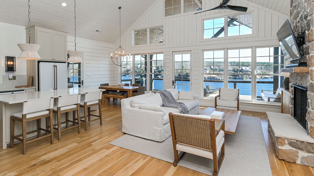 Photo of Livingroom in Crane Hill