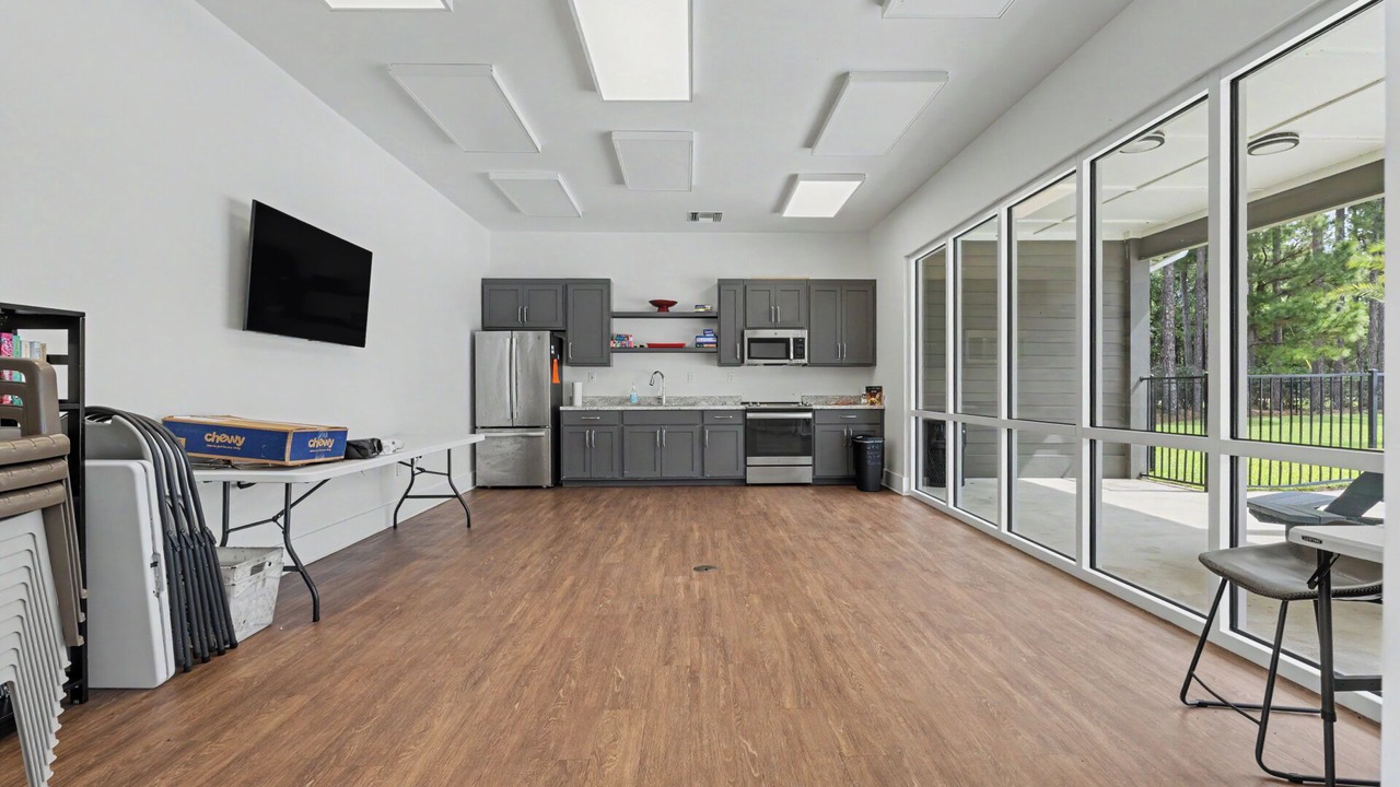 Photo of Kitchen in Oak