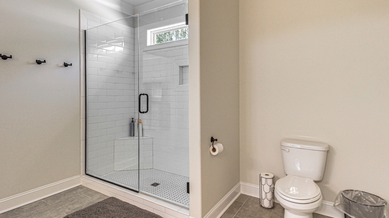 Photo of Bathroom in Normal