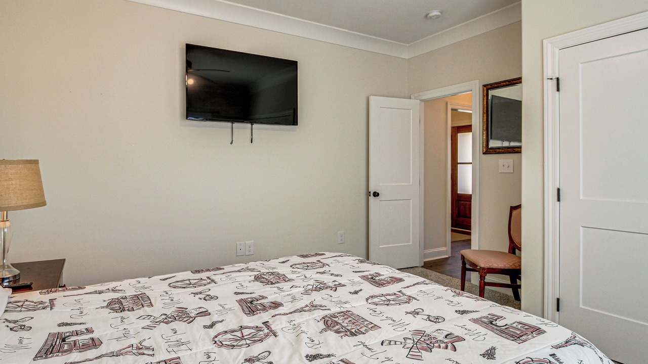 Photo of Bedroom in Normal