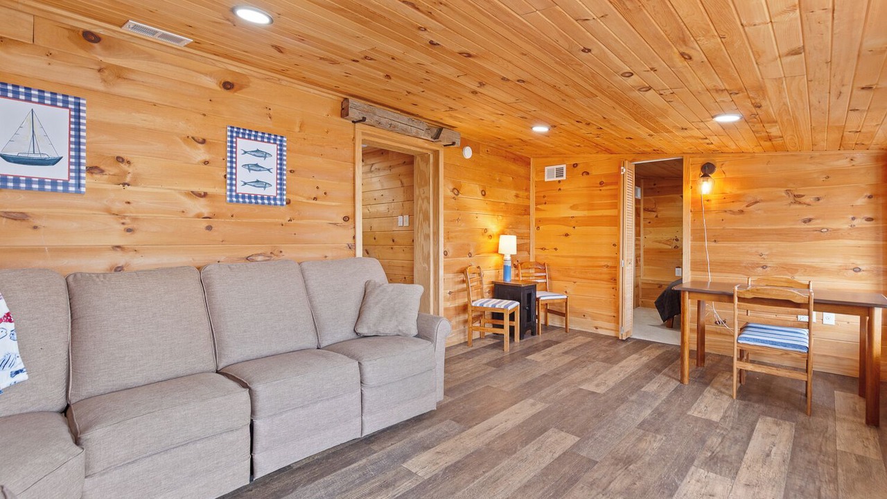 Photo of Livingroom in Manitou Beach-Devils Lake