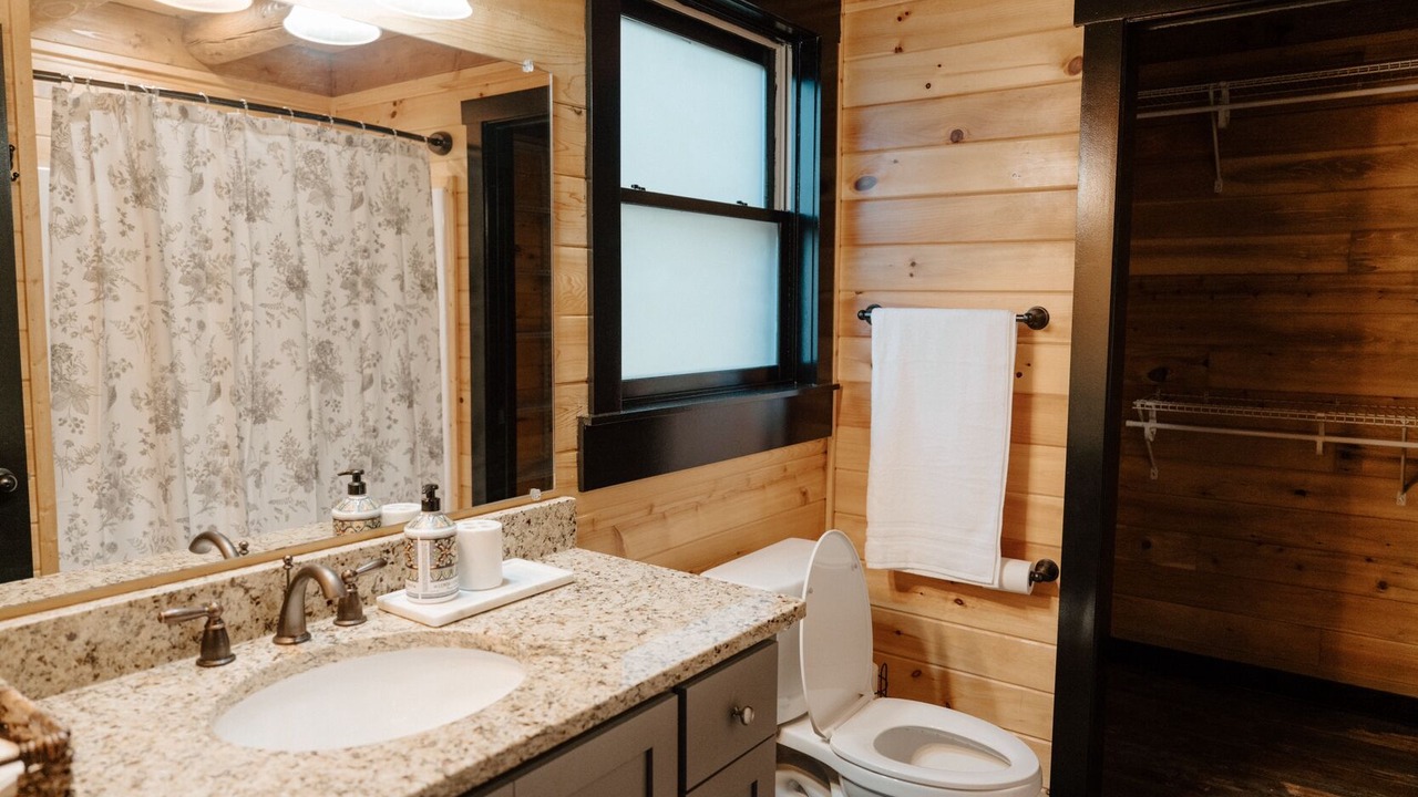 Photo of Bathroom in LaGrange