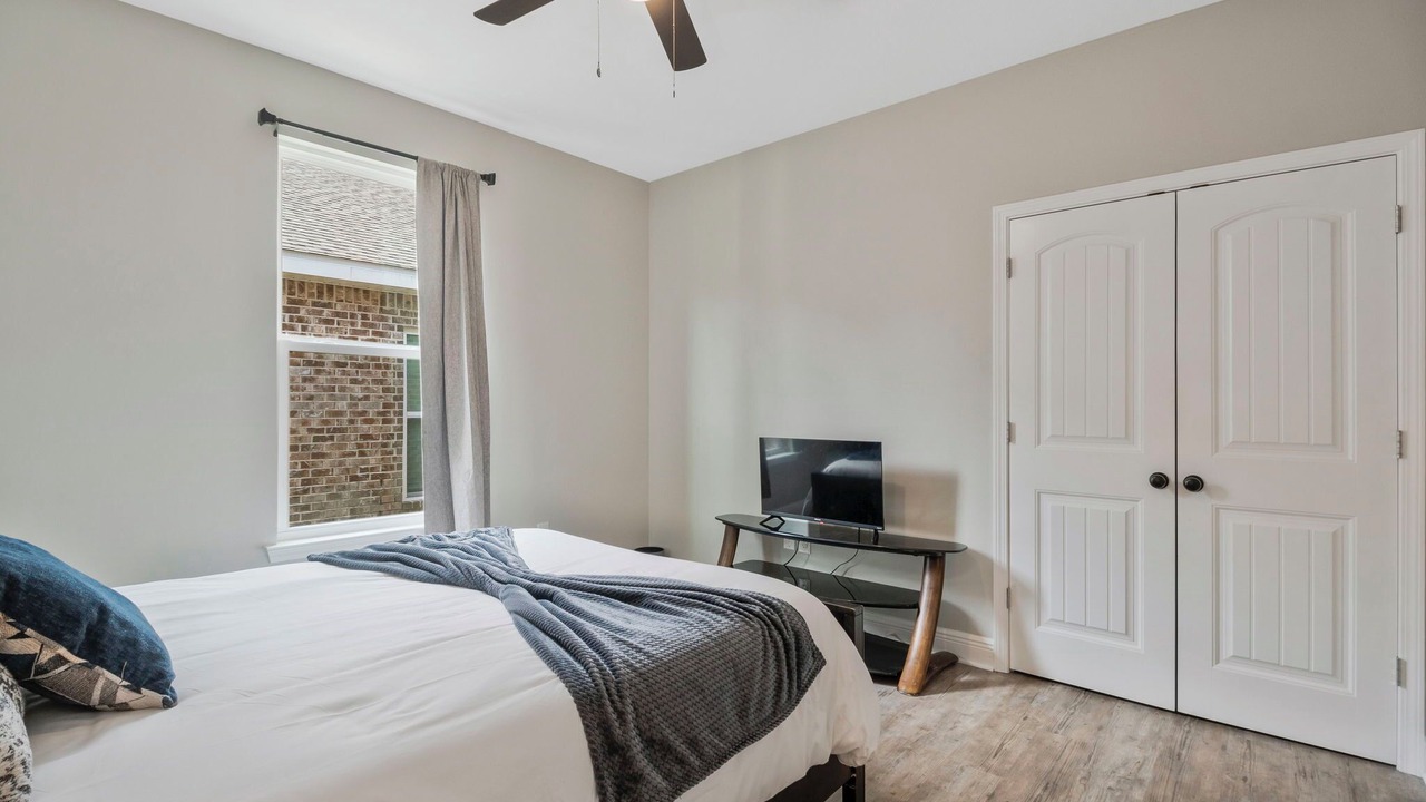 Photo of Bedroom in Brent