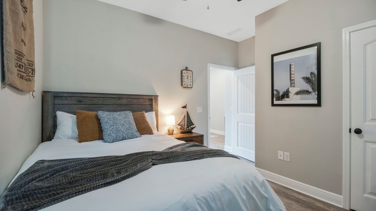 Photo of Bedroom in Brent