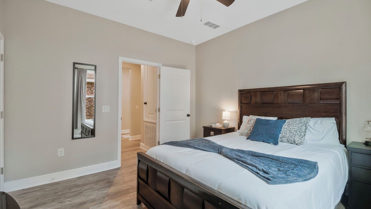 Photo of Bedroom in Brent
