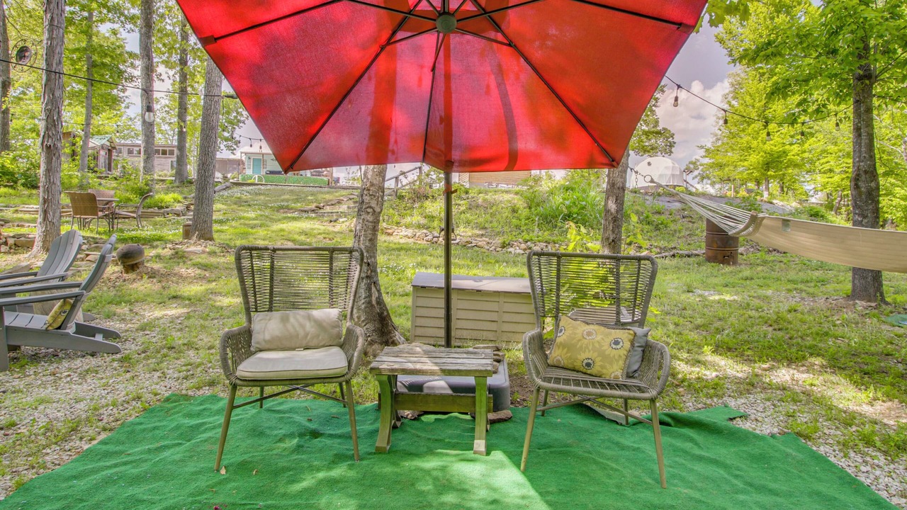 Photo of Patio Balcony in Rogersville