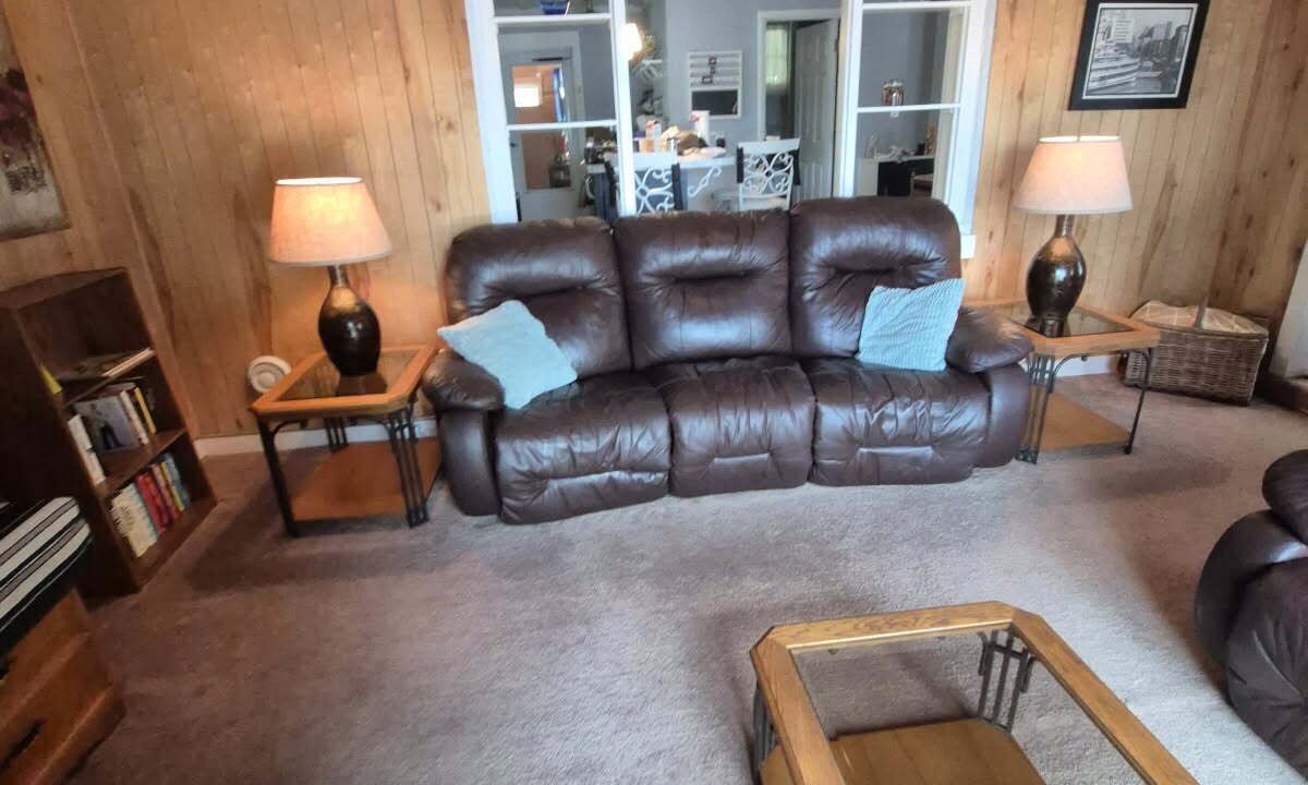 Photo of Livingroom in Northeast Michigan